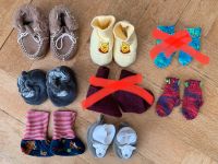 Diverse Babyschuhe und Neugeborenensöckchen Berlin - Schöneberg Vorschau