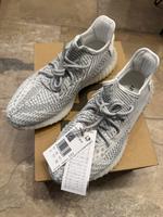 Adidas Yeezy Boost 350 V2 Weiß/Grau „Static“ 42 2/3 NEU Hessen - Neu-Isenburg Vorschau