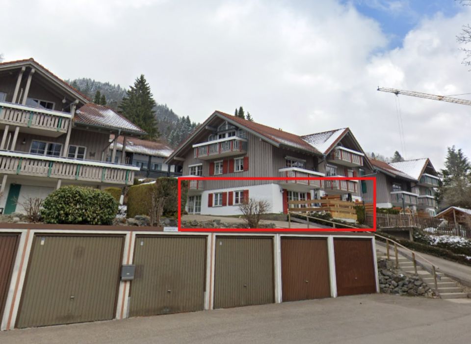 2 Zimmer Wohnung, sonnig mit Terrasse und Tiefgarage in Oberstaufen