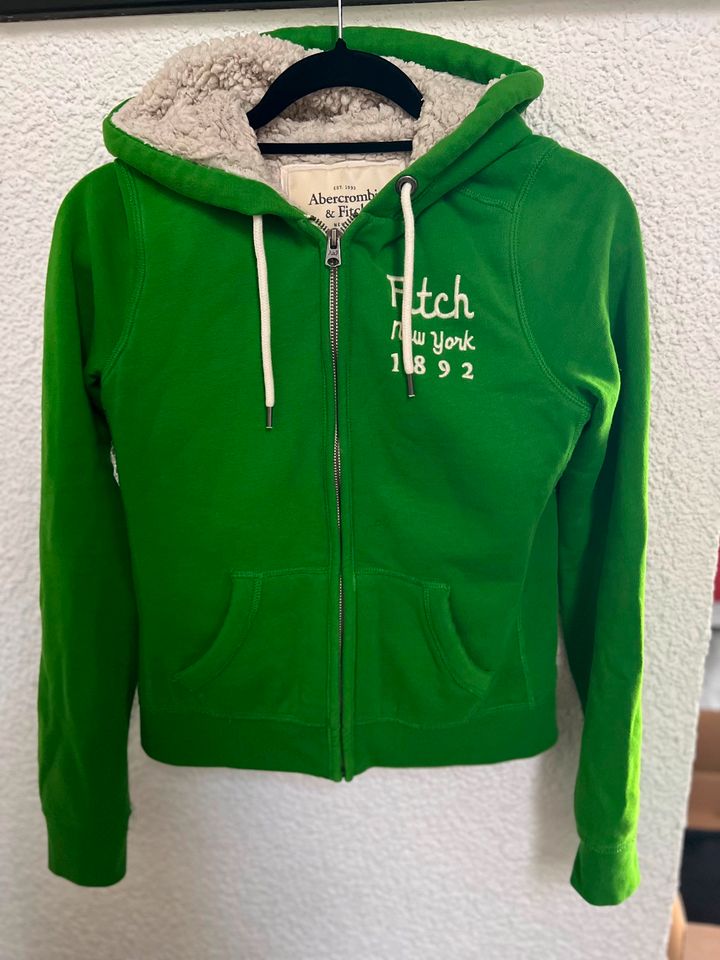 Abercrombie Hoodie Jacke S in Köln