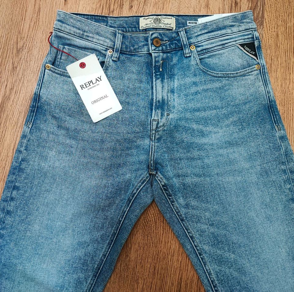 REPLAY Jeans, Modell Mickym - Tapered Fit in Light Blue Gr 31/L32 in Leverkusen