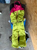 Mädchen Ski Anzug mit Latzhose Gr. 110 nur 1x Getragen Sachsen - Roßwein Vorschau