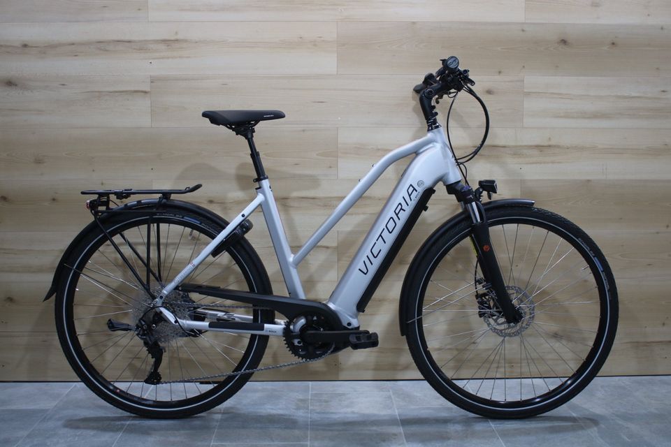 Ebike / Victoria  eTrekking 12.8 / Gr. S  / NEU / SALE in Hausen Oberfr.