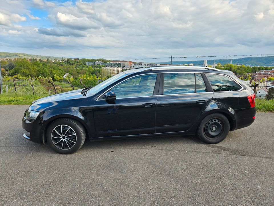 Skoda Octavia Combi 1.8 TSI GreenTec Elegance in Stuttgart