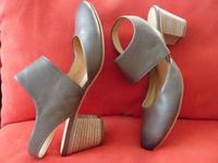 LLOYD  Slingpumps Gr. 5  **NEU** Bremen - Oberneuland Vorschau