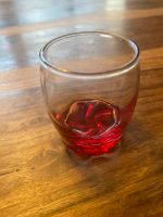 Kleines Glas  mit Rotem Boden Berlin - Reinickendorf Vorschau