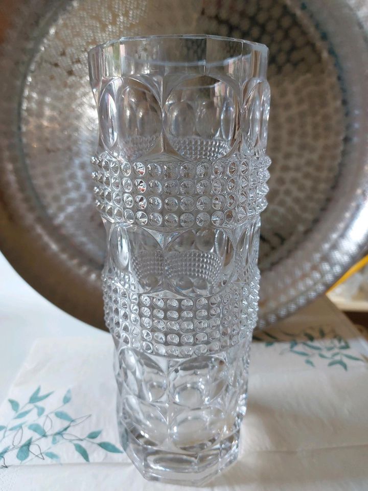 Bleikristall Vase, schwere Qualität in Hamburg