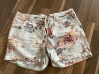 Shorts Blumen Gr. S kurze Hose Thüringen - Meiningen Vorschau