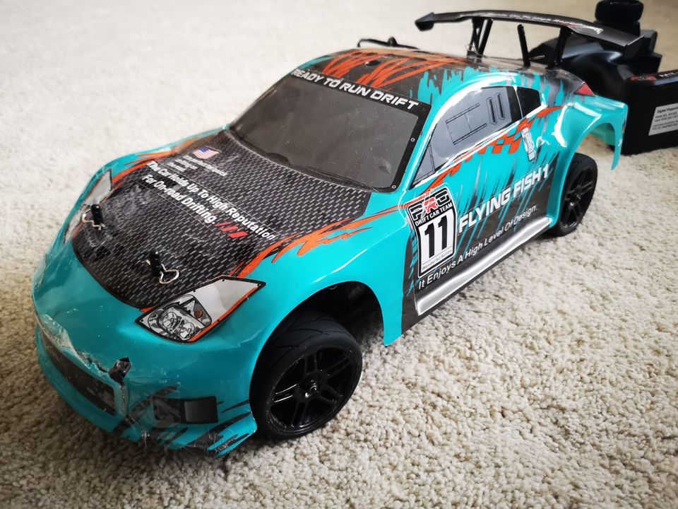 Funk RC Rennauto Porsche 911 mit Kamera in Waldbröl