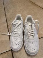 Nike Damenschuh gr 38 1/2 Nordrhein-Westfalen - Bedburg Vorschau