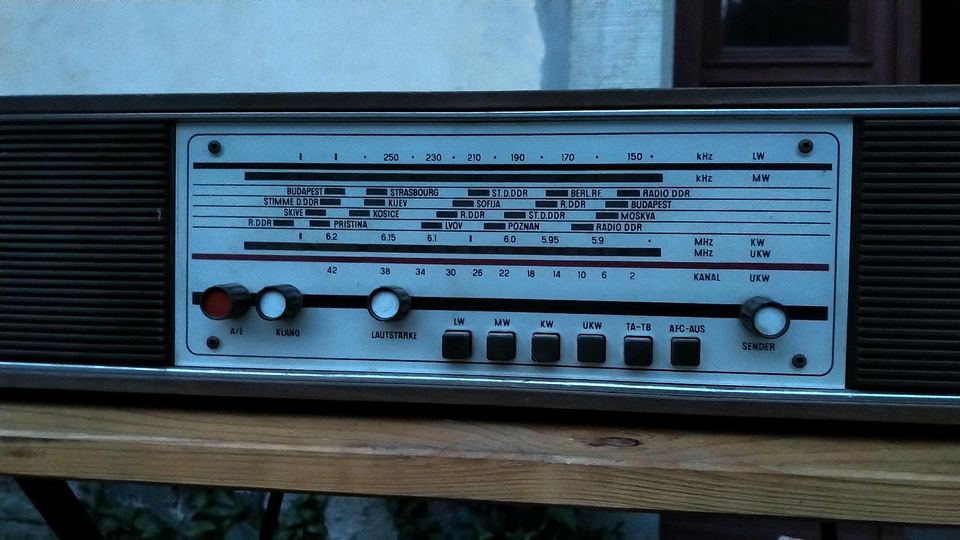 Heimempfänger RFT Stern-Radio Sonneberg Prominent De Luxe 210 in Dresden