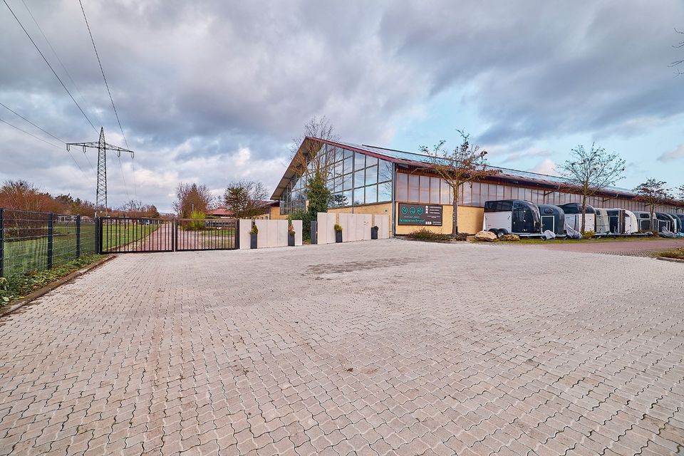 Profi-Reitanlage inklusive modernem Rehazentrum mit Pferdeschwimmbad in Bingen! in Bingen