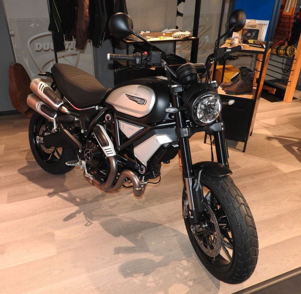 Ducati Scrambler 1100 Dark Pro, NEU, sofort verfügbar! in Hehlen