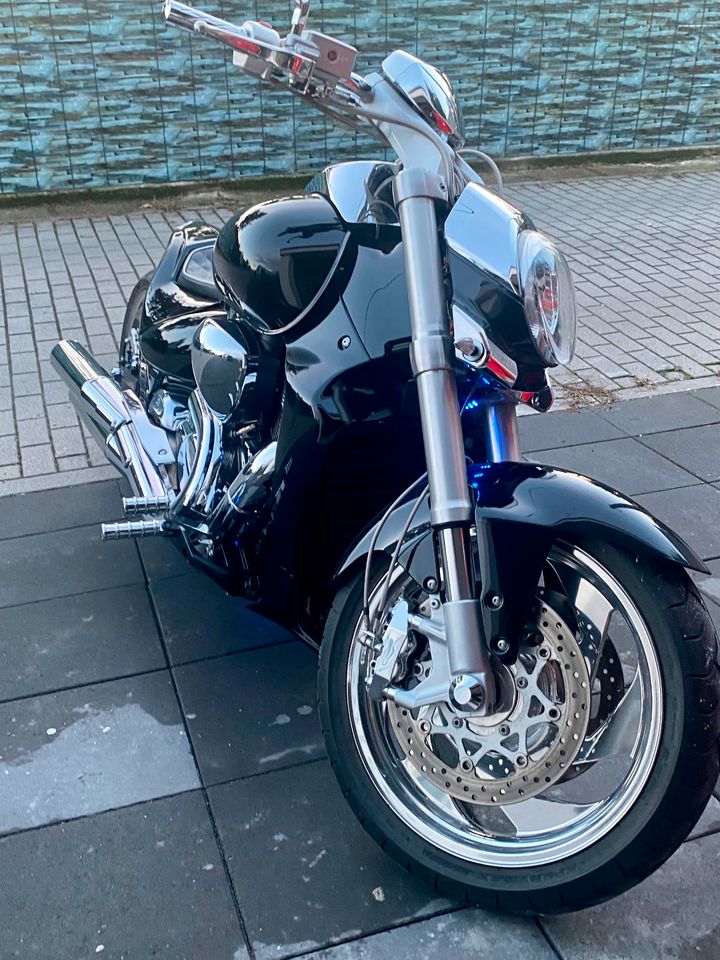 Suzuki Intruder in Berlin