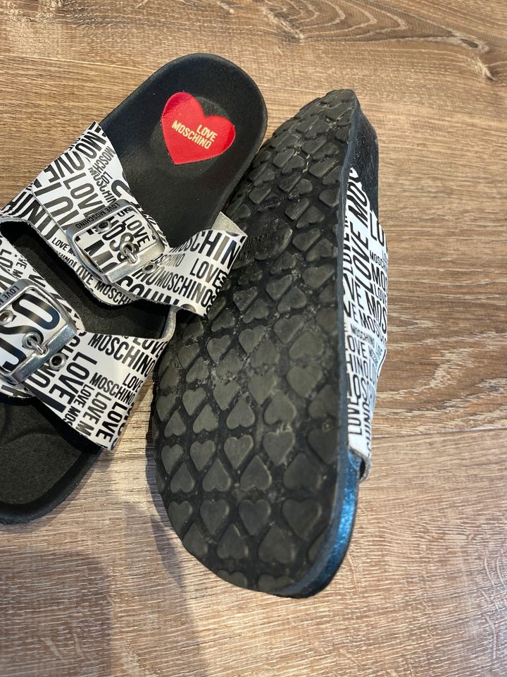 Love Moschino Sandale Birkenstock 38 1x getragen in Schöllnach