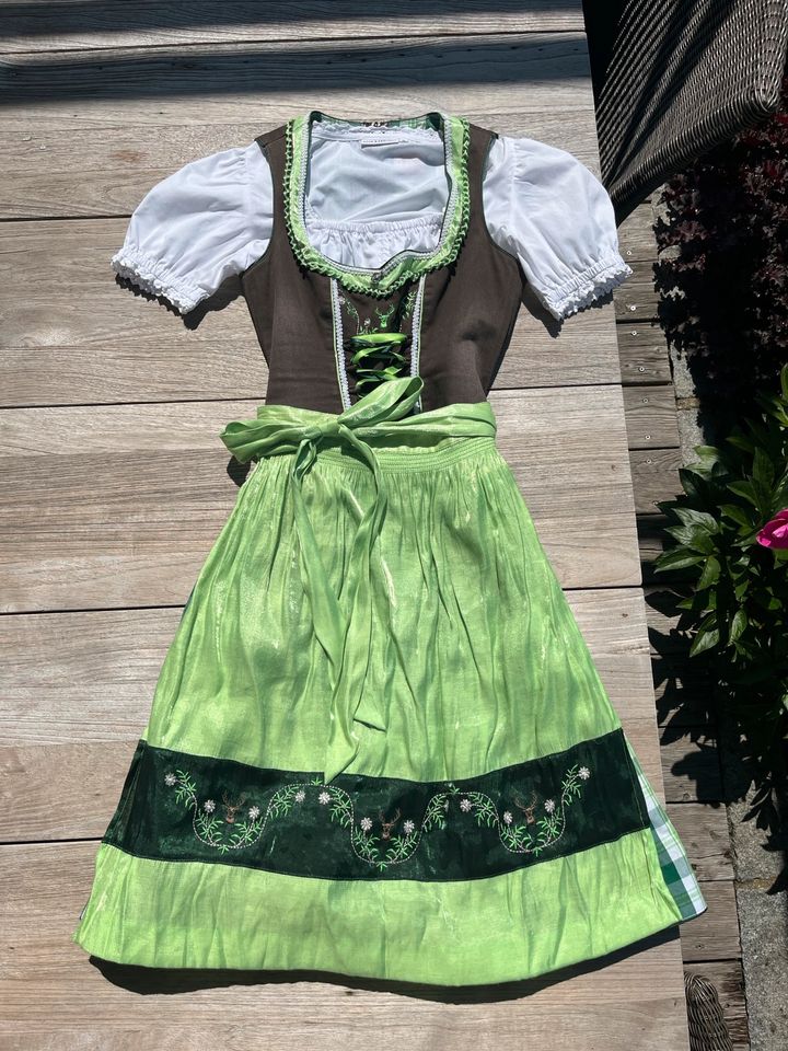 Dirndl Größe 32 in Viechtach