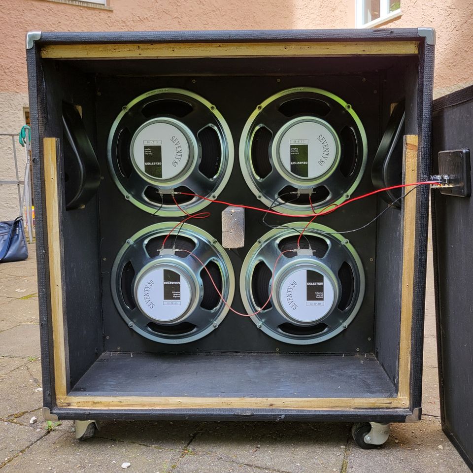 Laney 412 ,16 Ohm, Celestion bestückt, aus den 90ger Jahren in Saarbrücken