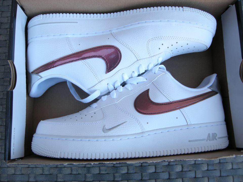 Nike Air Force 1´07 Sneaker Gr. 45 weiß bronze FD0654-100 in Wolfsburg