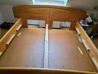 Großes Bett(Echtholz) 2m x 2m Nordrhein-Westfalen - Horstmar Vorschau