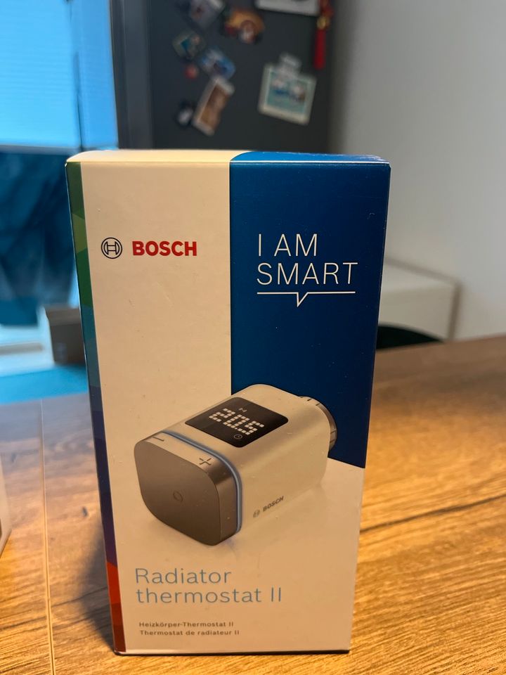 1x Bosch Smart Home Controller II und Heizkörperthermostat in Hamburg