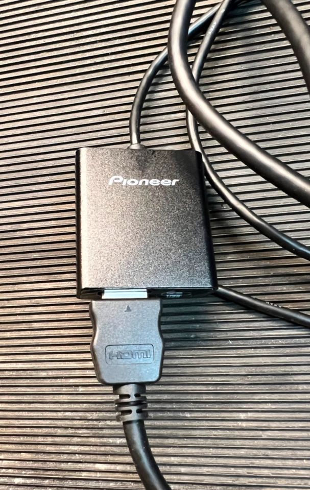 Pioneer USB HDMI Adpater C1-1581MHK-2 in Leipzig