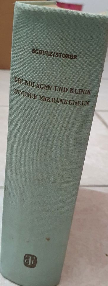 Grundlagen und Klinik innerer Erkrankungen - 1968 in Berlin