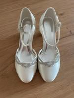 Milanoo zweiteilige Brautschuhe Elfenbeinweiß Gr. 39 Bayern - Erbendorf Vorschau