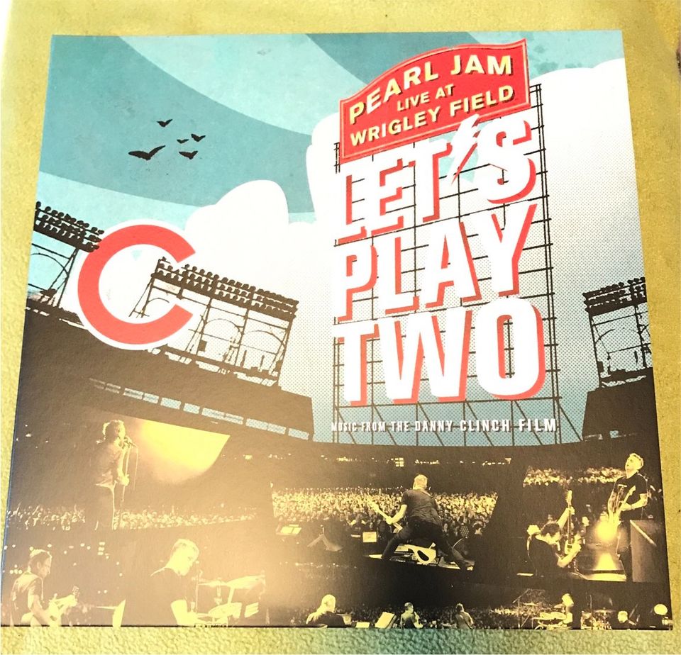 Pearl Jam Let’s play two Live at Wrigley Field 2 Vinyl LP in Schimberg