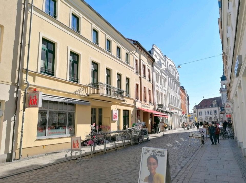 Freistehende Büro- oder Praxisfläche in bester Stadtlage von Güstrow! in Güstrow