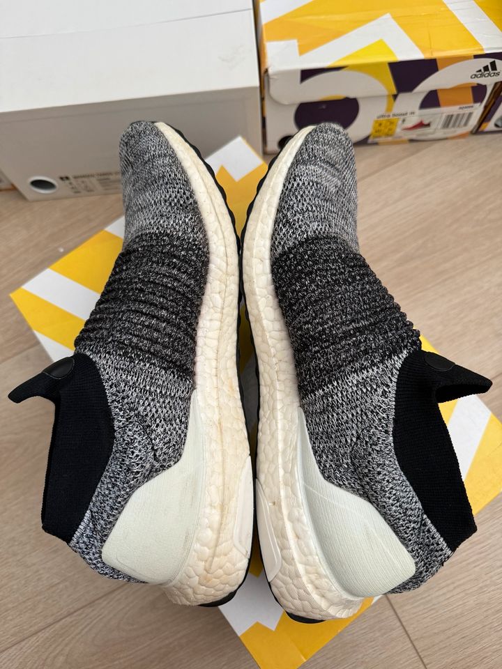 adidas Ultra Boost Laceless BB6141 in Dortmund