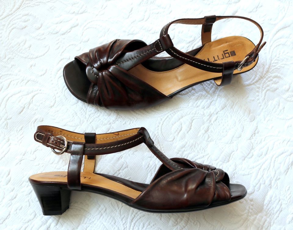 GRITTI Italy LUXUS Sandalen Leder 40,5 Schoko NP.185,-€ WIE NEU in Weilburg