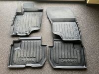 Carbox Fußraumschalen Fußmatten Mitsubishi Outlander PHEV Nordrhein-Westfalen - Meinerzhagen Vorschau