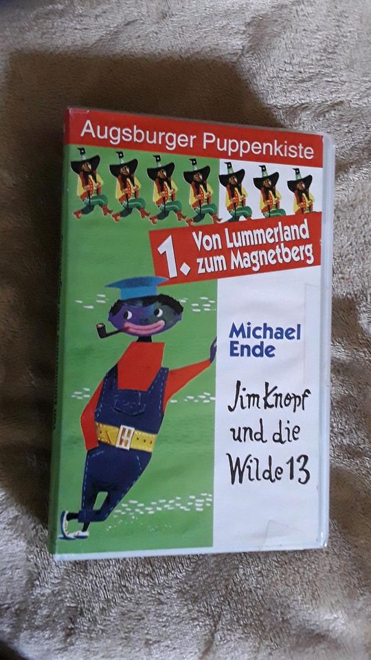 VHS Kindergeschichten und Filme, diverse zu verschenken in Garstedt