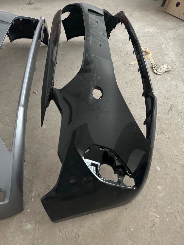 Opel Corsa F original Stoßstange vorne 9830280980 ab 2020 in Groß-Zimmern