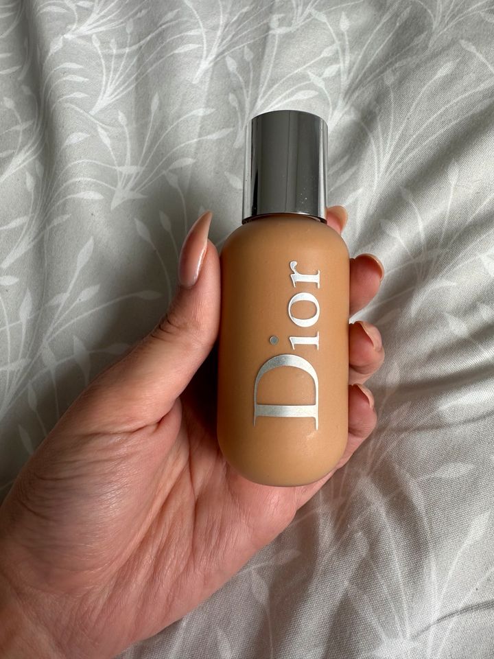 Dior Backstage Face & Body Foundation 3W in Düsseldorf