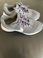 NIKE 36,5 JUNGEN SCHUHE Baden-Württemberg - Heilbronn Vorschau