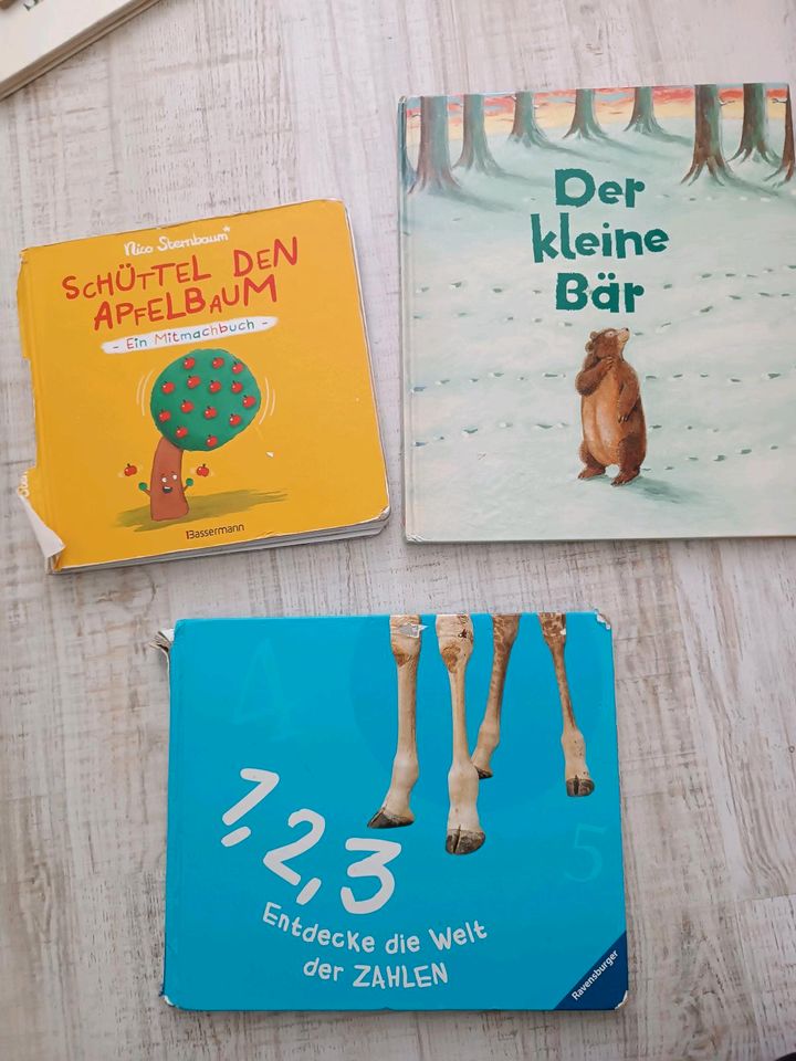 3 kinderbücher schüttel den Apfelbaum zahlen  der kleine bär in Brilon