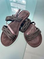 Tamaris Riemchensandalen, Größe 39, NEU Hessen - Philippsthal (Werra) Vorschau