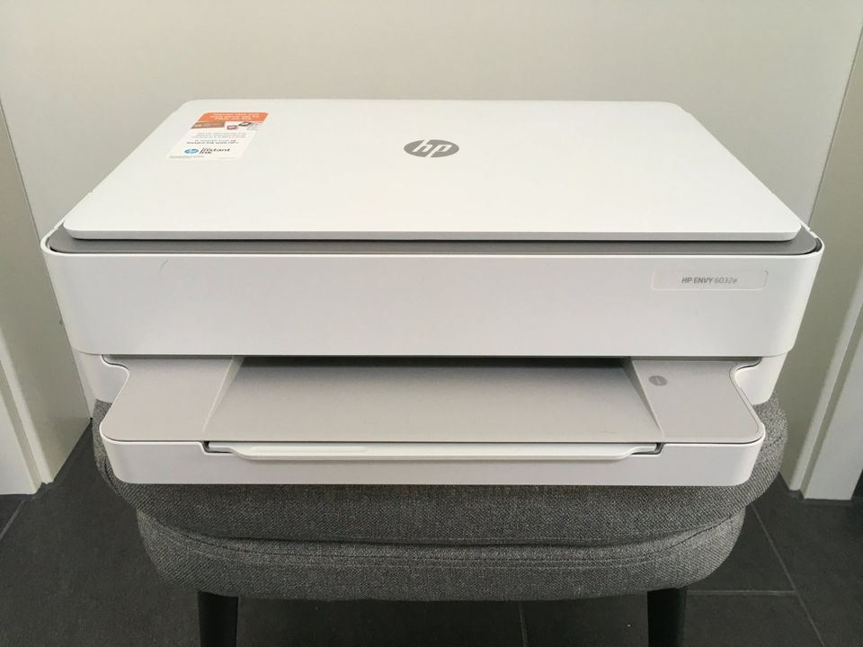 HP ENVY 6032E ALL-IN-ONE Drucker mit Extras in Hückelhoven