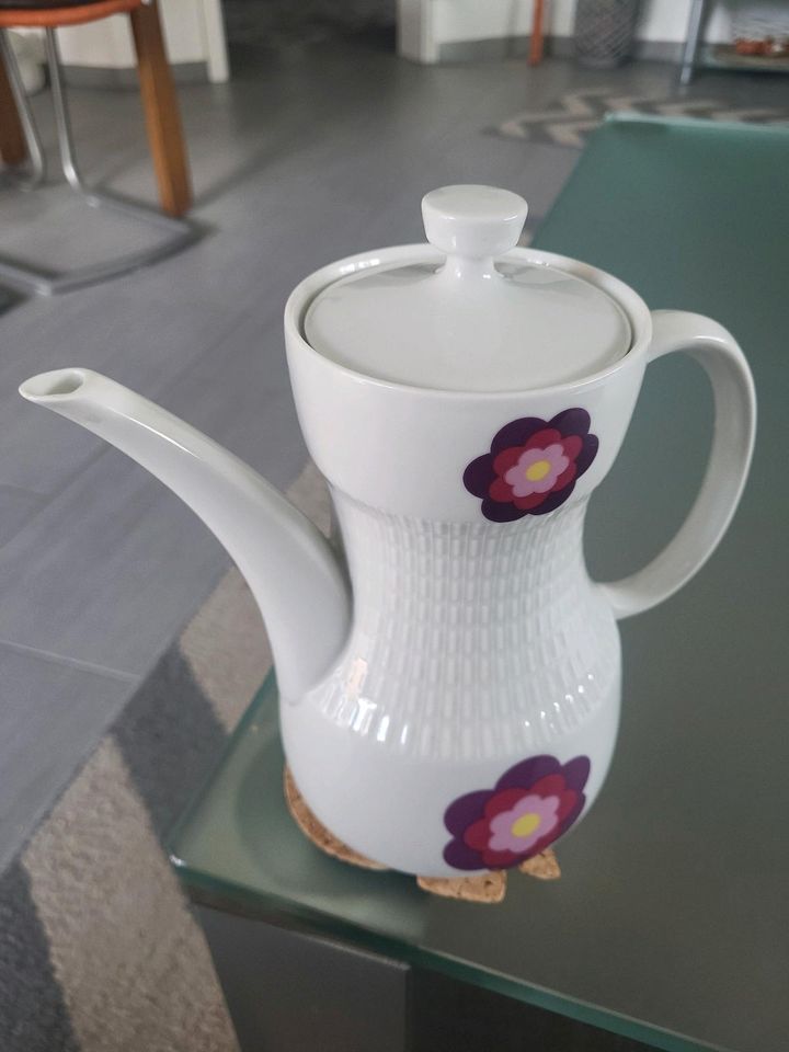 Scherzer Retro Kaffeekanne Prilblumen Stil in Stadthagen