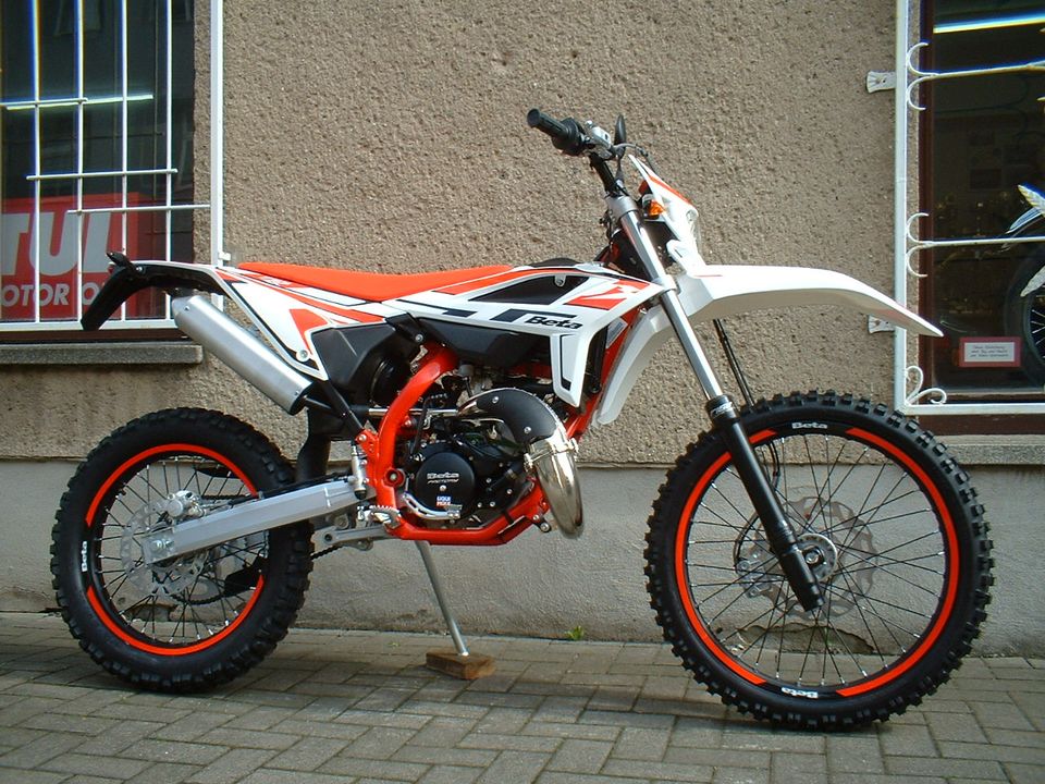 Beta RR 50 2T Enduro Sport Neufahrzeug - in weiß am Lager! in Aschersleben