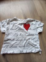 Zara T-Shirt rotes Glitzerherz 116 (6) Kr. München - Neubiberg Vorschau