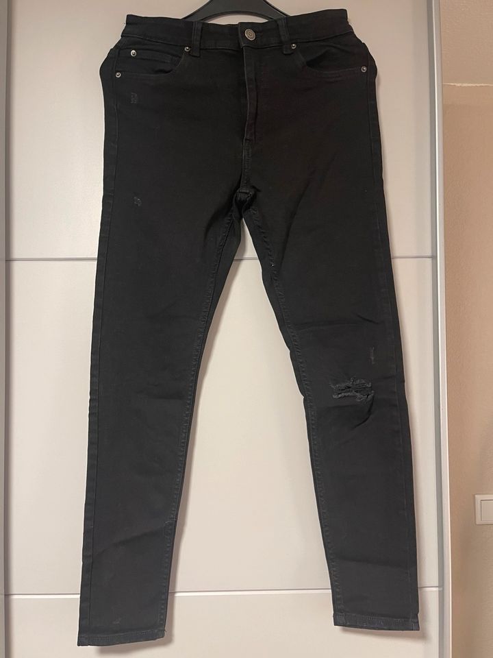 Zwei schwarz Highwaist Jeans 40 in Steinfurt