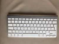 Apple Original Magic Keyboard QWERTZ Alu, defekt für Bastler Bayern - Traunreut Vorschau