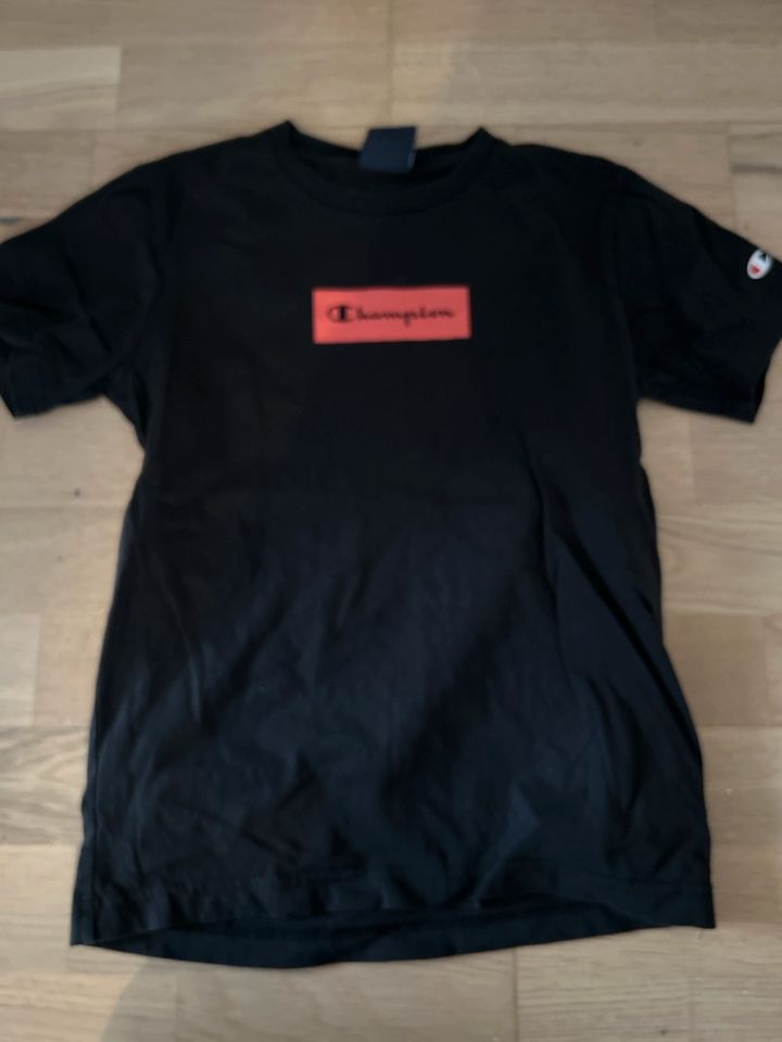 T-Shirt Paket 4 Stück  Junge 140 in Köln