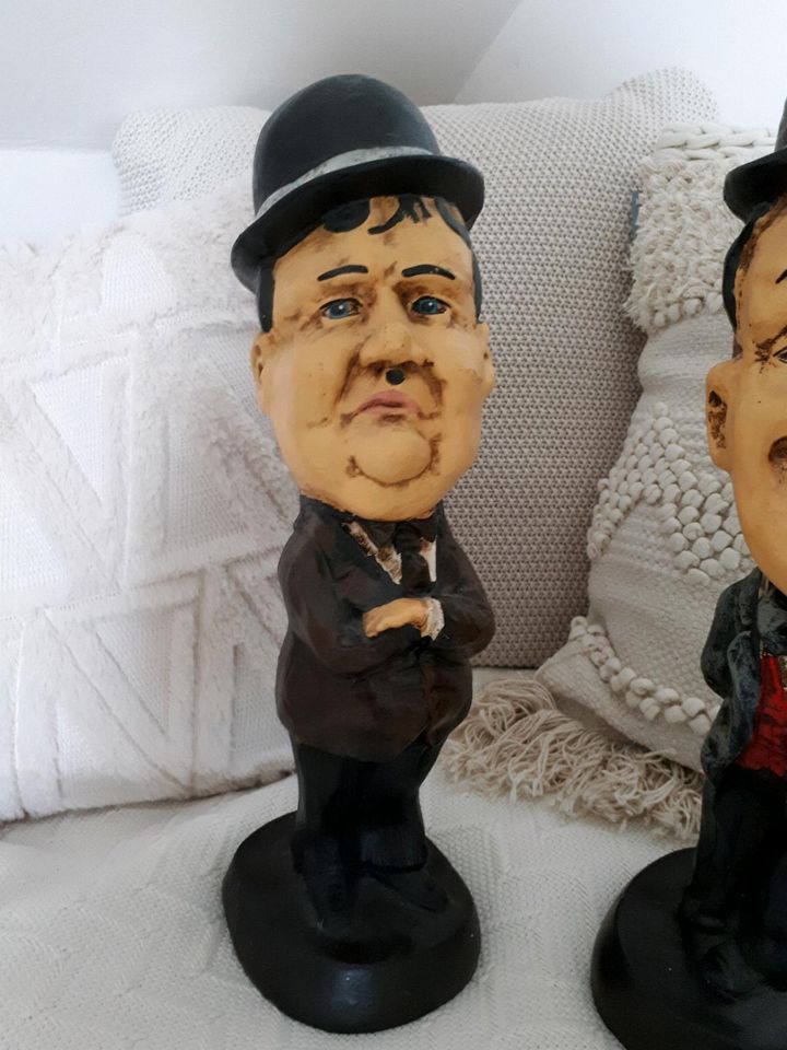 Stan Laurel & Oliver Hardy #Dick und Doof Figuren in Bad Bramstedt