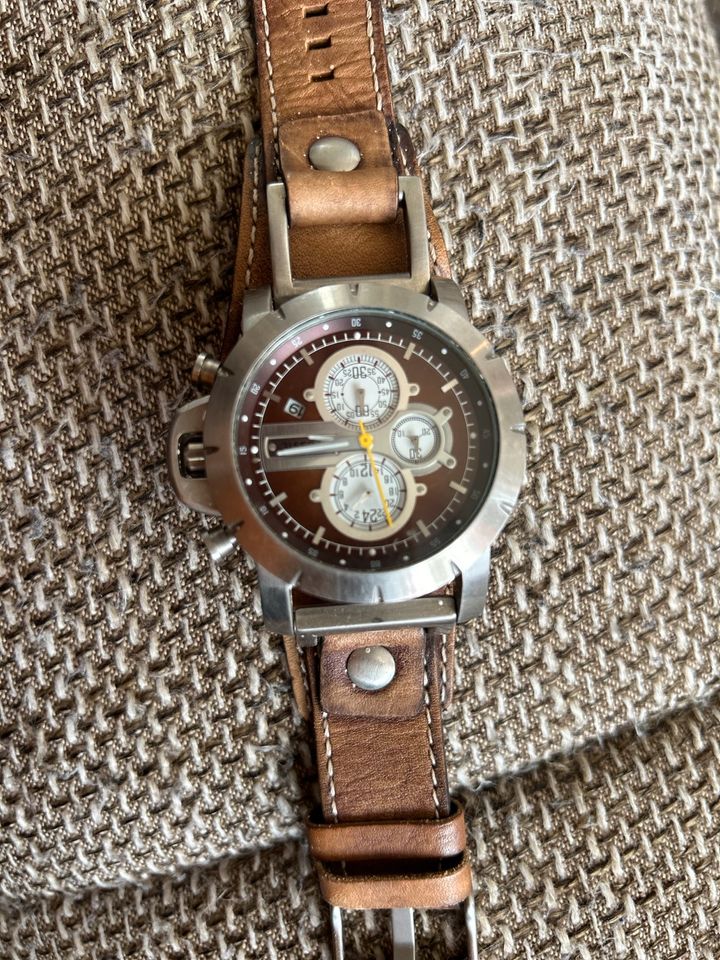 Fossil Herren Armband Uhr in Amt Neuhaus