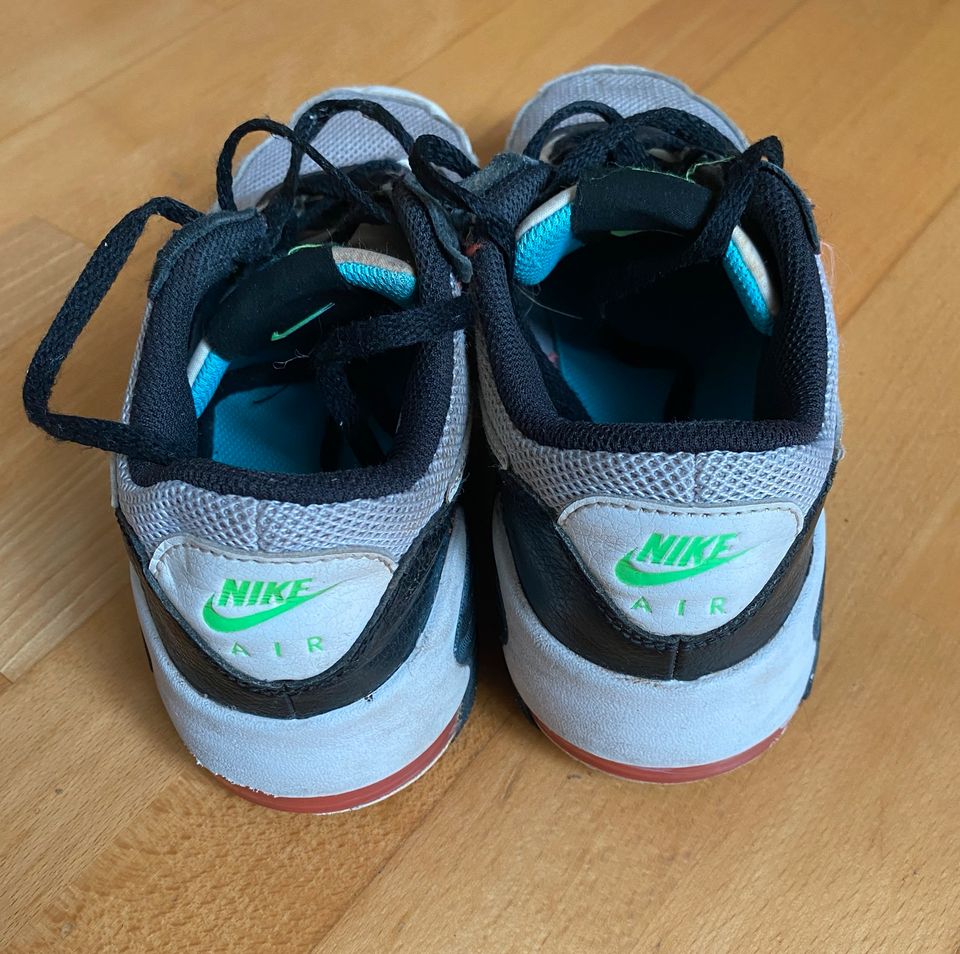 Nike Sneakers AIR MAX EXCEE, Gr. 38,5 in Nürnberg (Mittelfr)