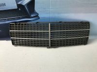 Mercedes W202 C-Klasse Kühlergrill OEM A202888023 Bayern - Taufkirchen Vils Vorschau