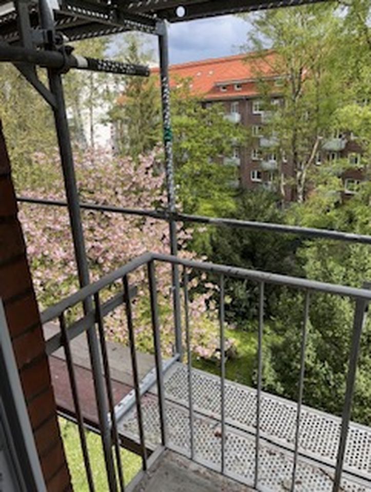 Freie 2-Zi-Wohnung mit Balkon in HH Eimsbüttel in Hamburg